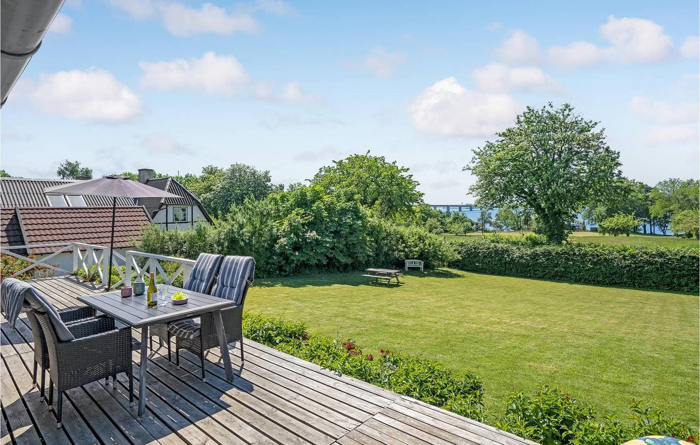 Foto 11 von 29: Ferienhaus für 6 Personen mit Terrasse