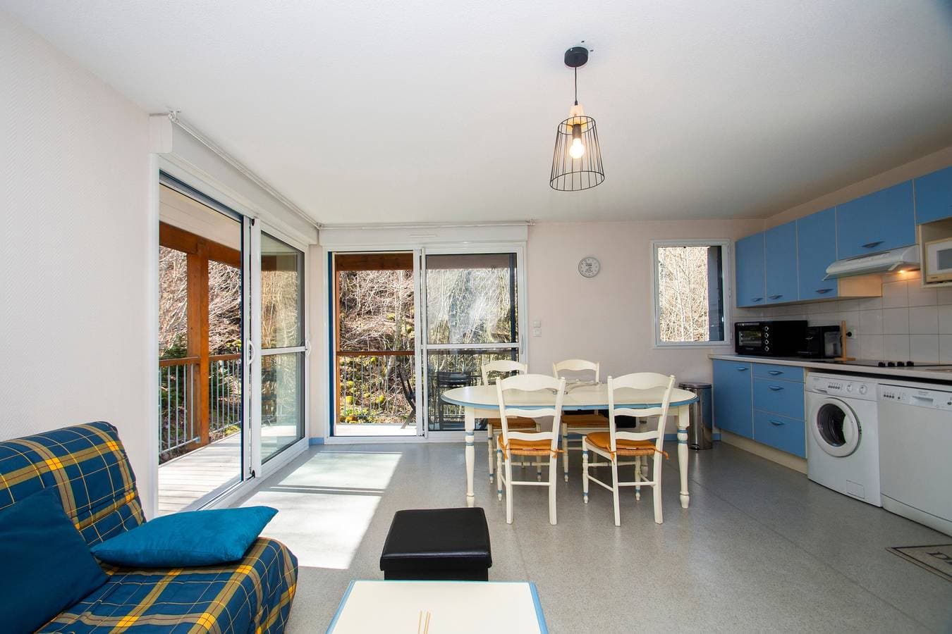 Foto 2 von 14: Ferienwohnung für 6 Personen mit Balkon