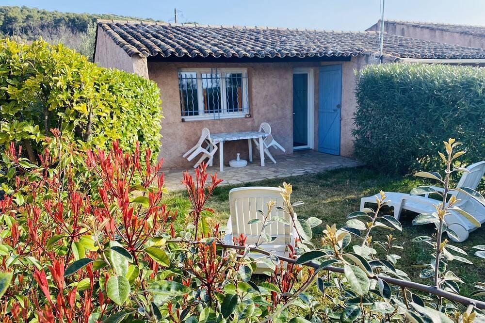 Foto 5 von 20: Ferienwohnung Var, Privater Garten, Swimmingpool, Tiere Zugelassen, Immobilien