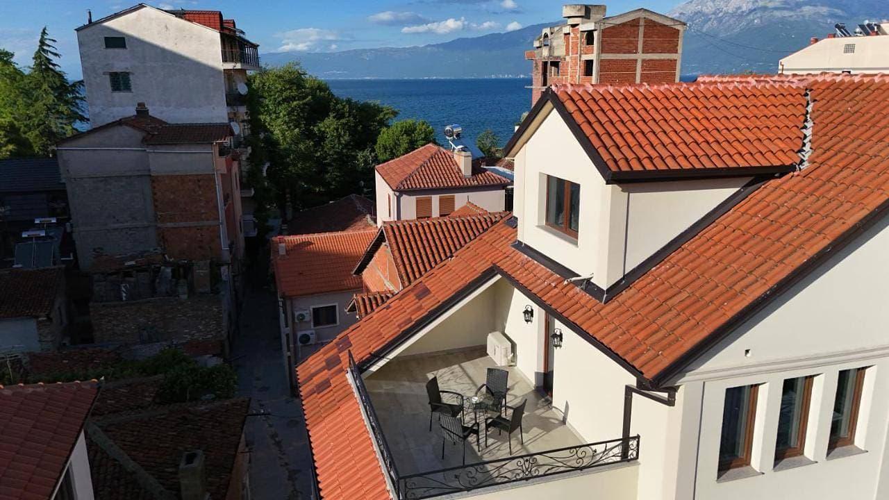Foto 2 von 21: Double Room with Balcony