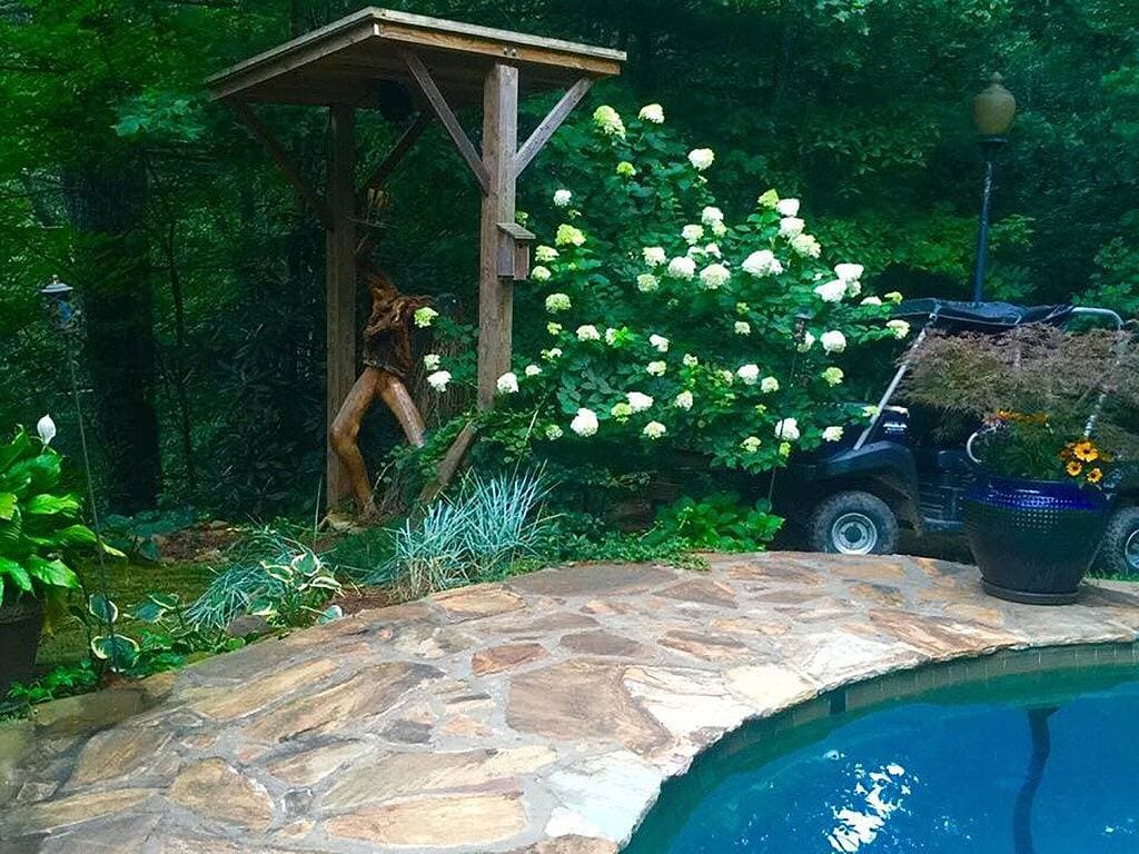 Foto 4 von 38: Private Berghütte mit Schwimmbad! Haustierfreundlich!
