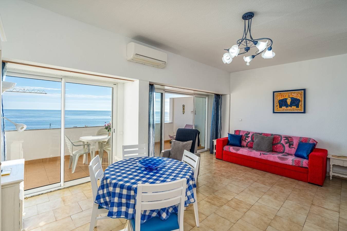 Foto 5 von 27: Ferienwohnung 'Apartamento Frente Mar' mit Meerblick, Wi-Fi und Klimaanlage