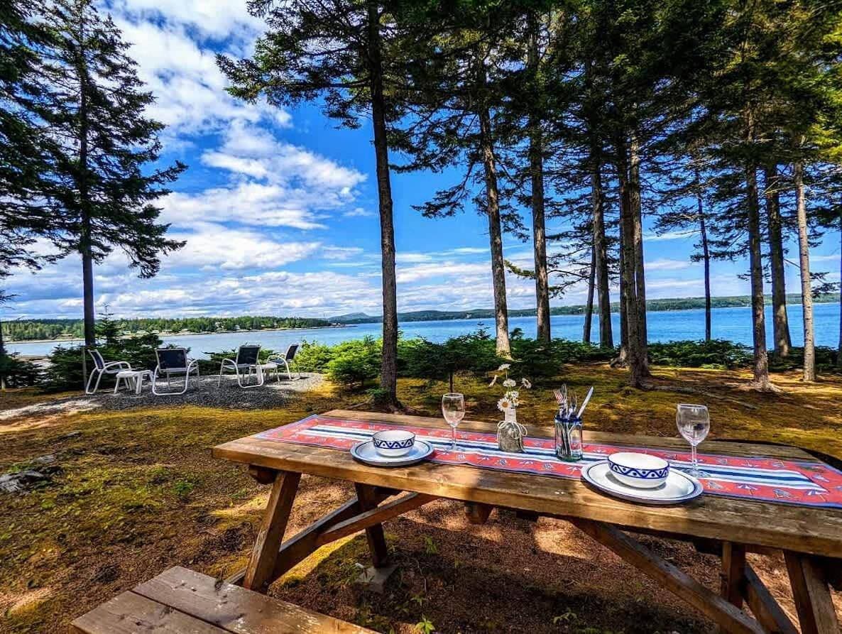 Couples Cove Cottage 1