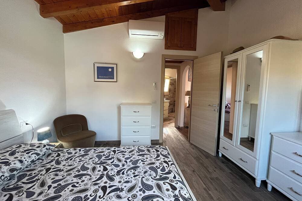 Foto 8 von 30: Residenza Limpiddu mit Pool und Garten – Hell, Komfortabel, Meer in 4 Min erreic