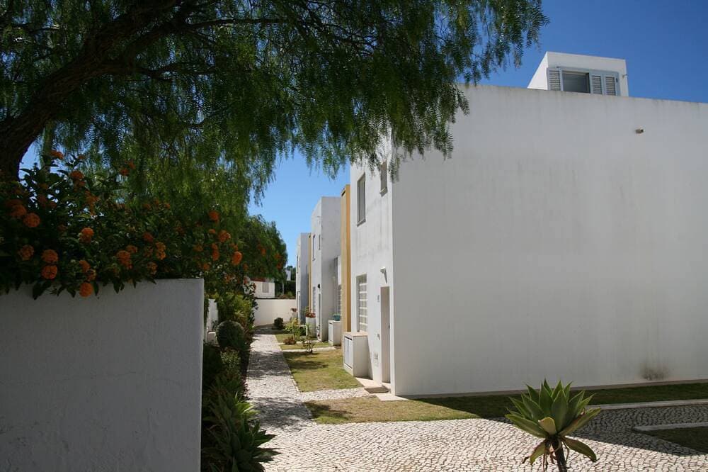 Holiday house with big roof terrace pool and sea view 1