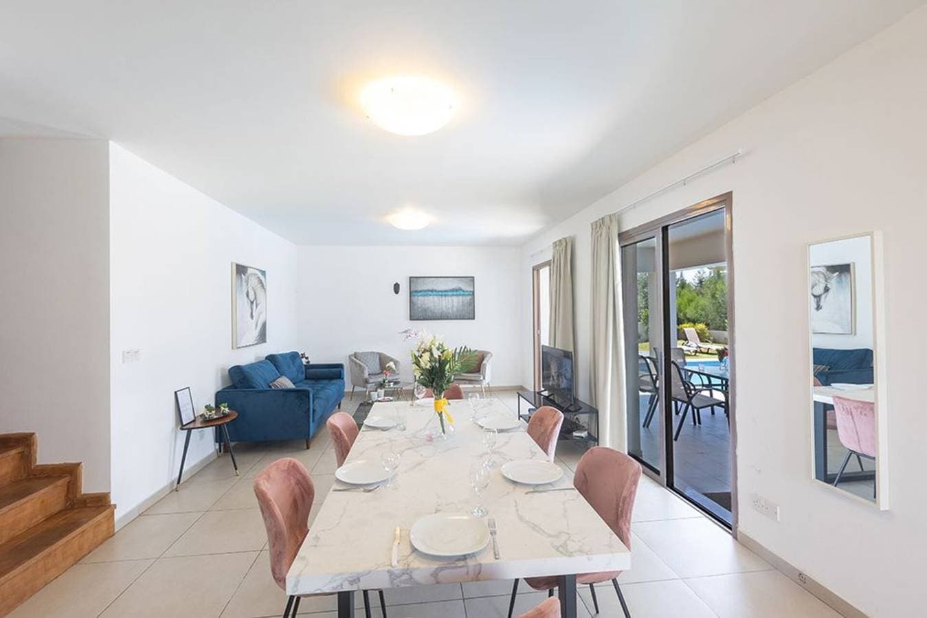 Foto 12 von 26: Villa für 6 Personen mit Balkon/Terrasse