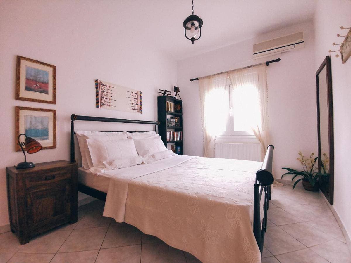 Erontas Cozy Ηοme at Makri Gialos 1