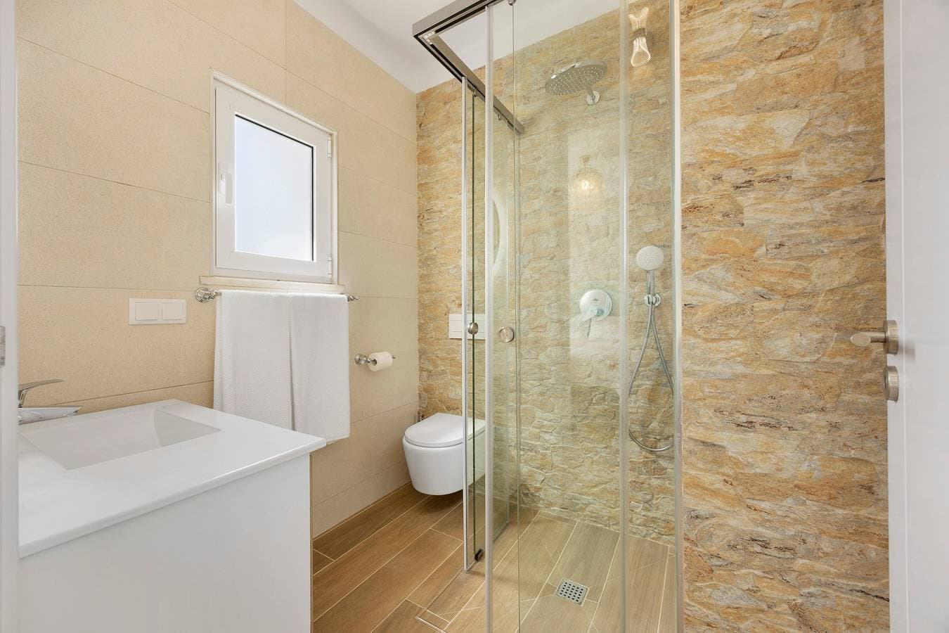 Foto 13 von 25: Zimmer 'Refúgio - Standard' mit Gemeinschaftspool, WLAN und Klimaanlage
