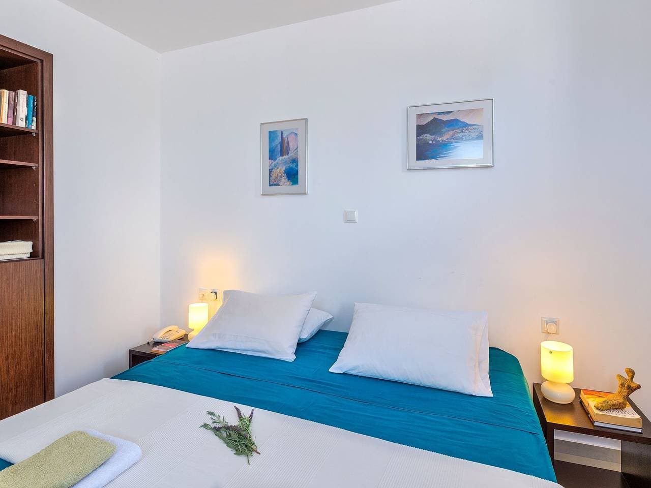 Foto 9 von 32: Villa mit Pool für bis zu 8 Personen. Meerblick.