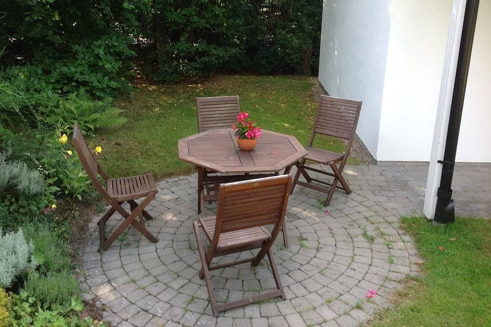 Foto 11 von 12: Gästehaus auf dem Grundstück des Eigentümers gebaut. In der Nähe von Strand, Geschäft und Golfplatz.