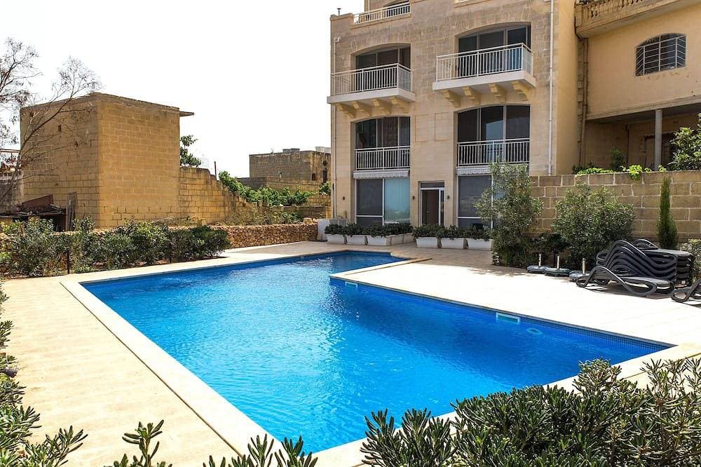 Trankwilla! Neue 3½ Zimmerwohnung. Großer Pool! Sonnenterrasse. Nähe RamlaBeach! 1