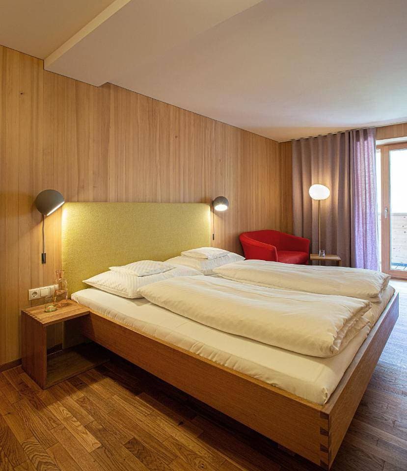 Foto 6 von 13: Double Room with Balcony