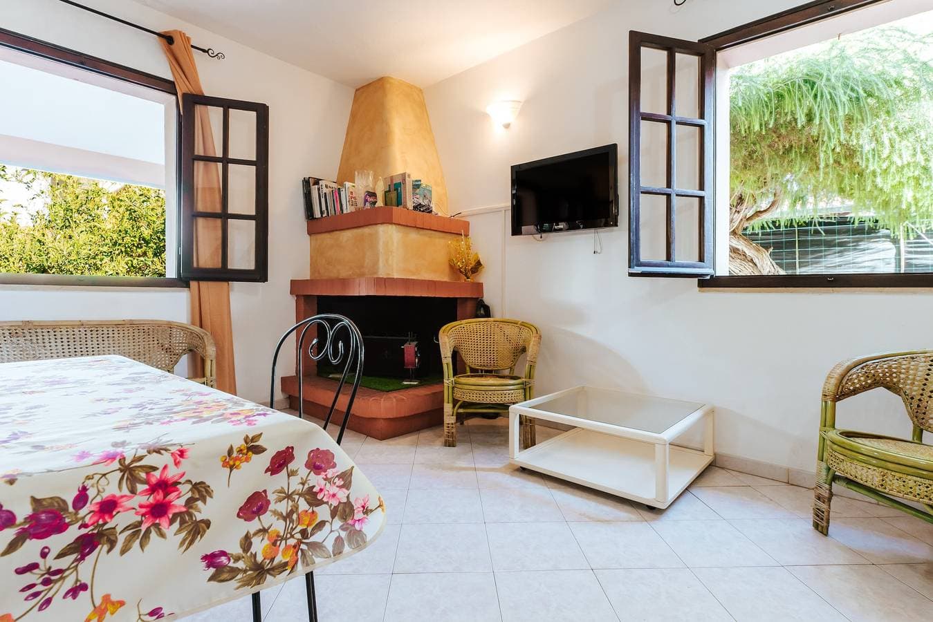 Foto 5 von 23: Ferienhaus 'Villa Carola' mit Bergblick, WLAN und Klimaanlage
