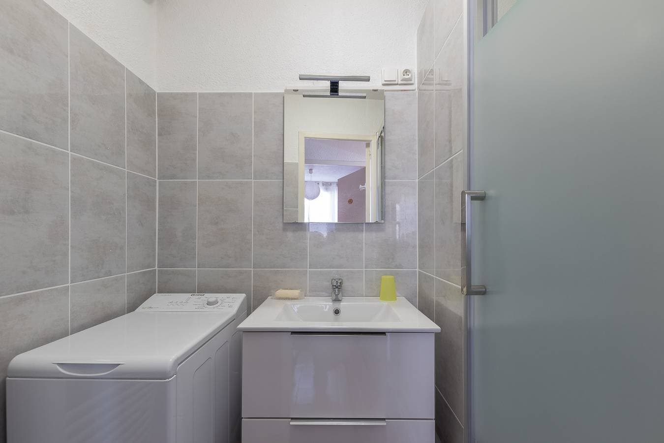 Foto 5 von 13: Ferienwohnung für 6 Personen mit Balkon