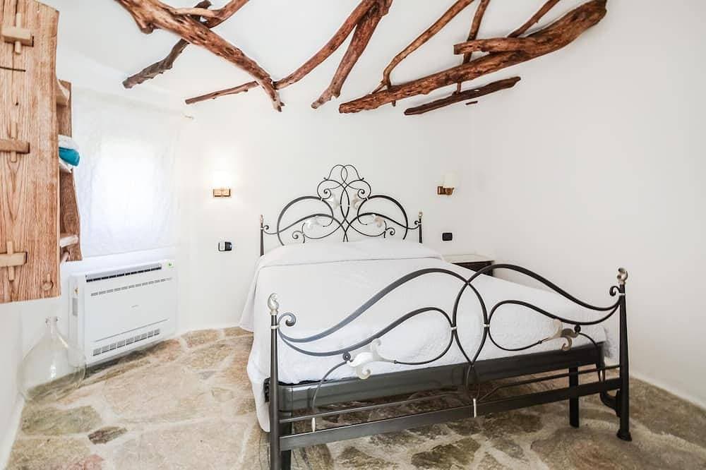Foto 5 von 30: Amazing home in Orgosolo