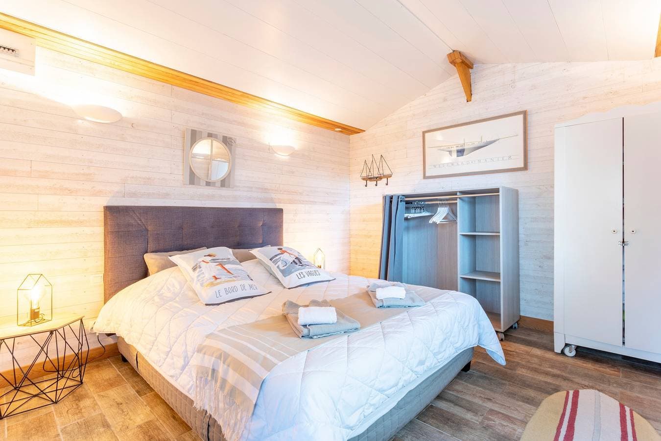 Foto 10 von 24: Ferienhaus 'Maison De Pêcheur 300m De La Mer' mit privater Terrasse und privatem Garten