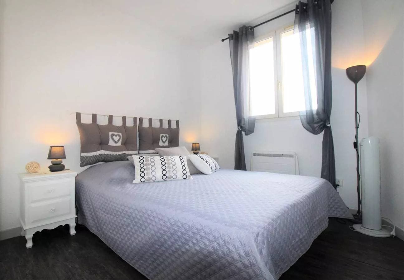Foto 7 von 17: Apartment T3 mit Pool und herrlicher Aussicht – Port Cogolin