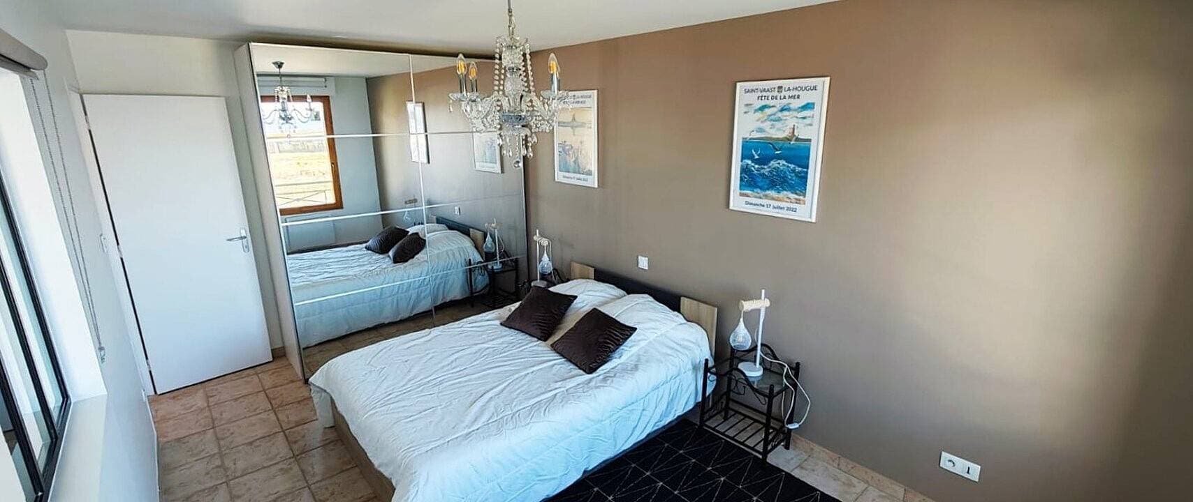 Foto 5 von 24: Moderne 2-Zimmer-Wohnung mit Meerblick, Balkon, WLAN, Garage, nahe Hafen & Zentrum