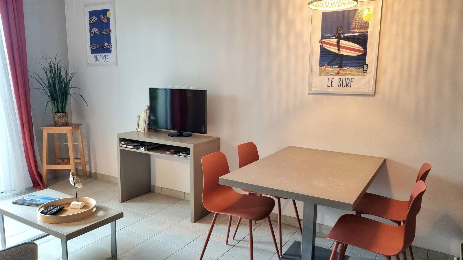 Foto 2 von 17: Ferienwohnung für 4 Personen mit Terrasse