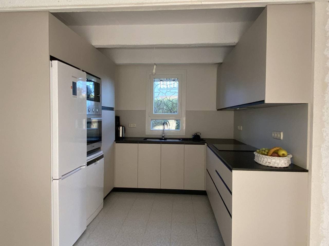 Foto 5 von 23: Einstöckige Villa mit privatem Garten in Spanien