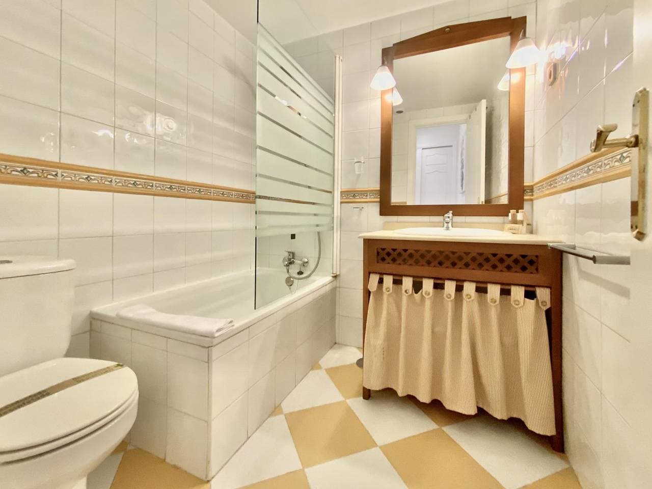 Foto 8 von 21: Ferienwohnung für 4 Personen