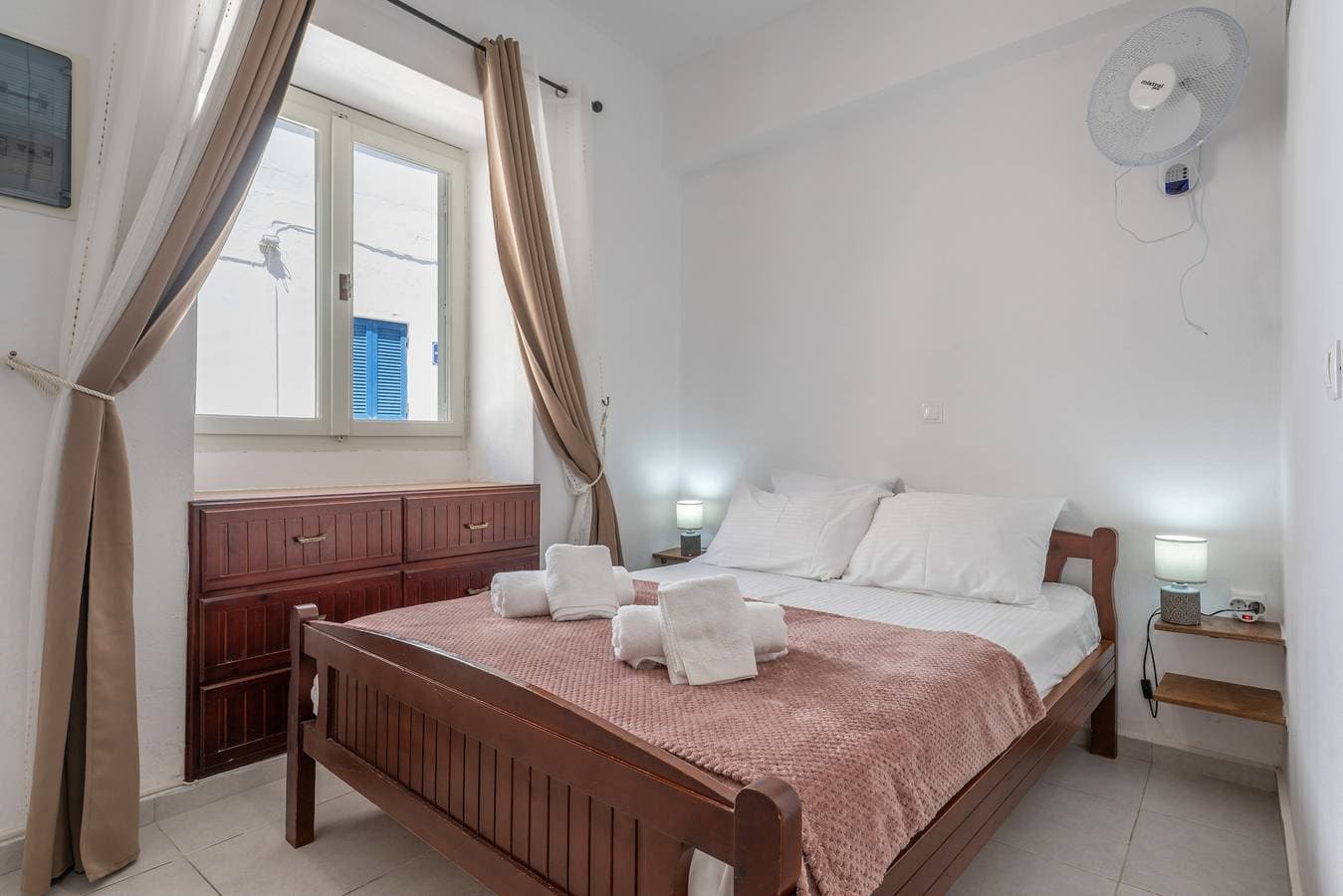 Foto 9 von 28: Apartment 'Kallithea Beach' mit Meerblick, WLAN und Klimaanlage