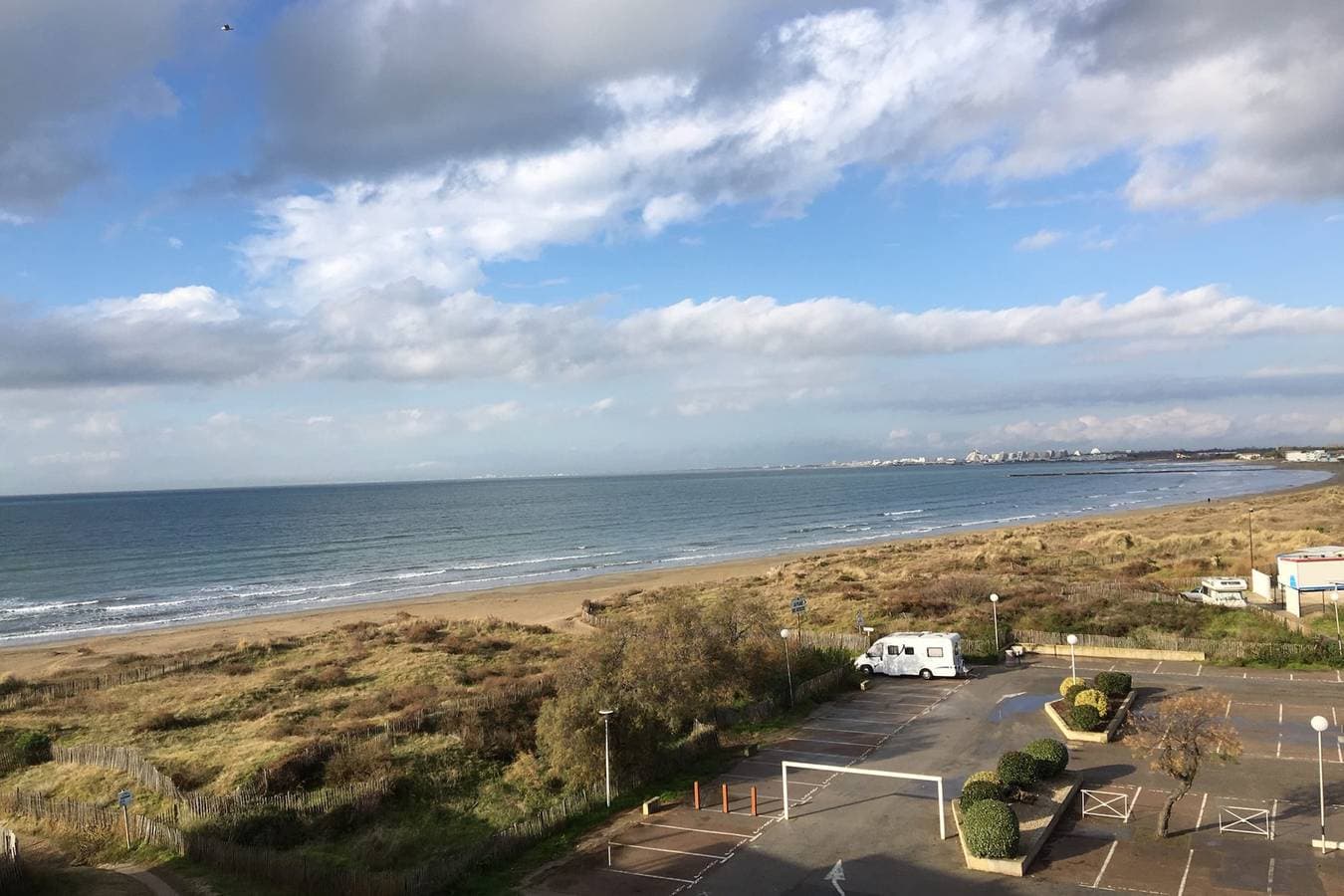 Foto 11 von 28: Duplex vue mer avec accès plage – Le Grau-du-Roi