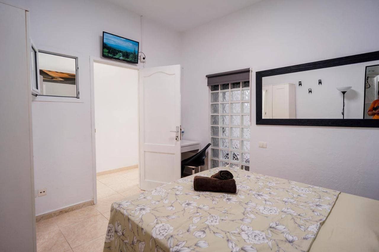 Foto 6 von 8: Standard Double Room with Shared Bathroom