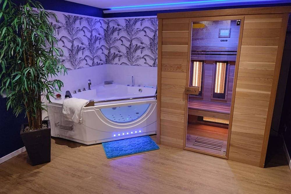 Love Story Chalet: Country wellness with Jacuzzi and sauna 1