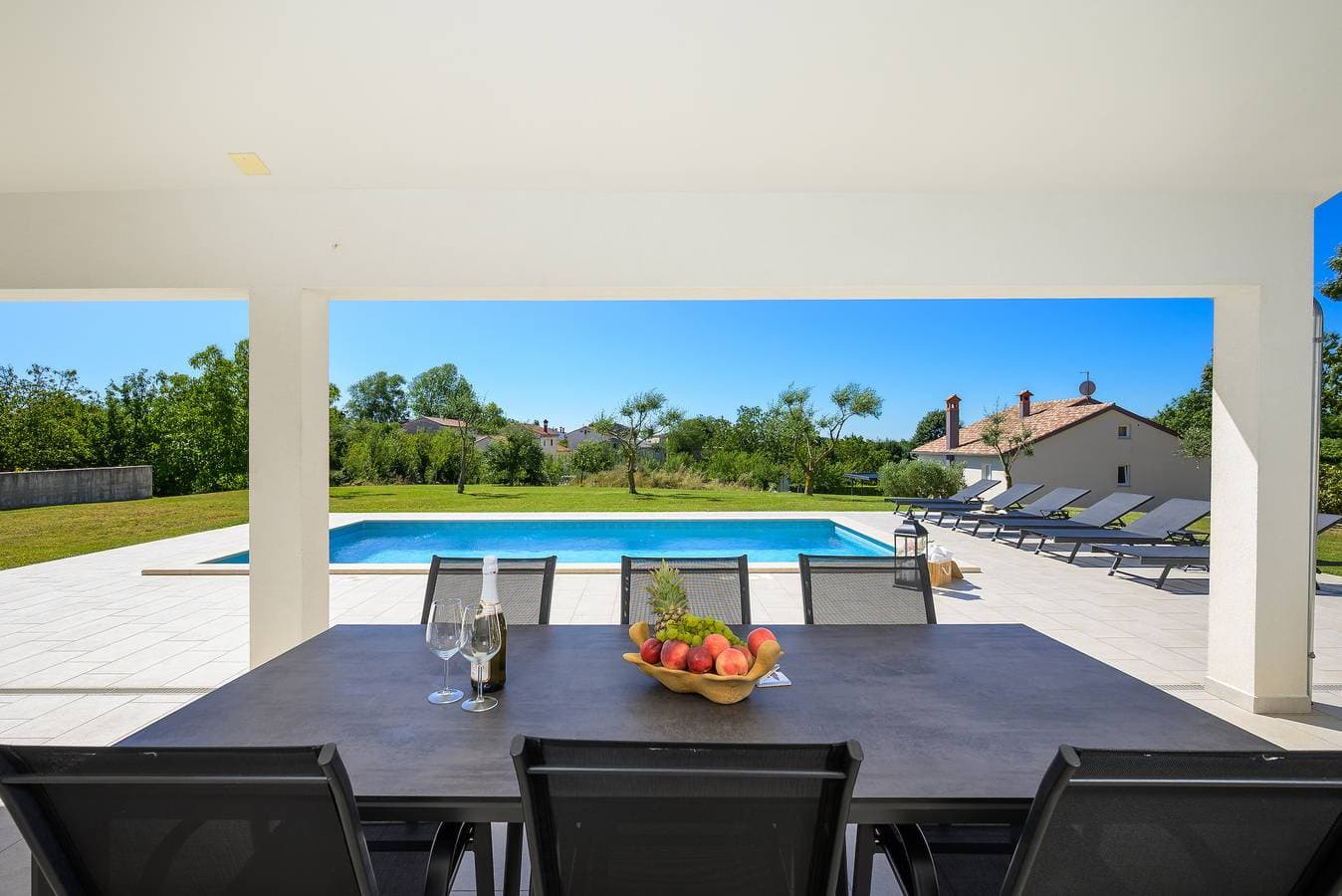Foto 5 von 42: Villa Piljan