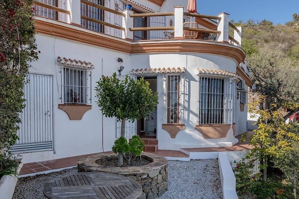 Foto 12 von 21: Los Naranjos - Luxusvilla mit Privatpool und herrlichem Meerblick