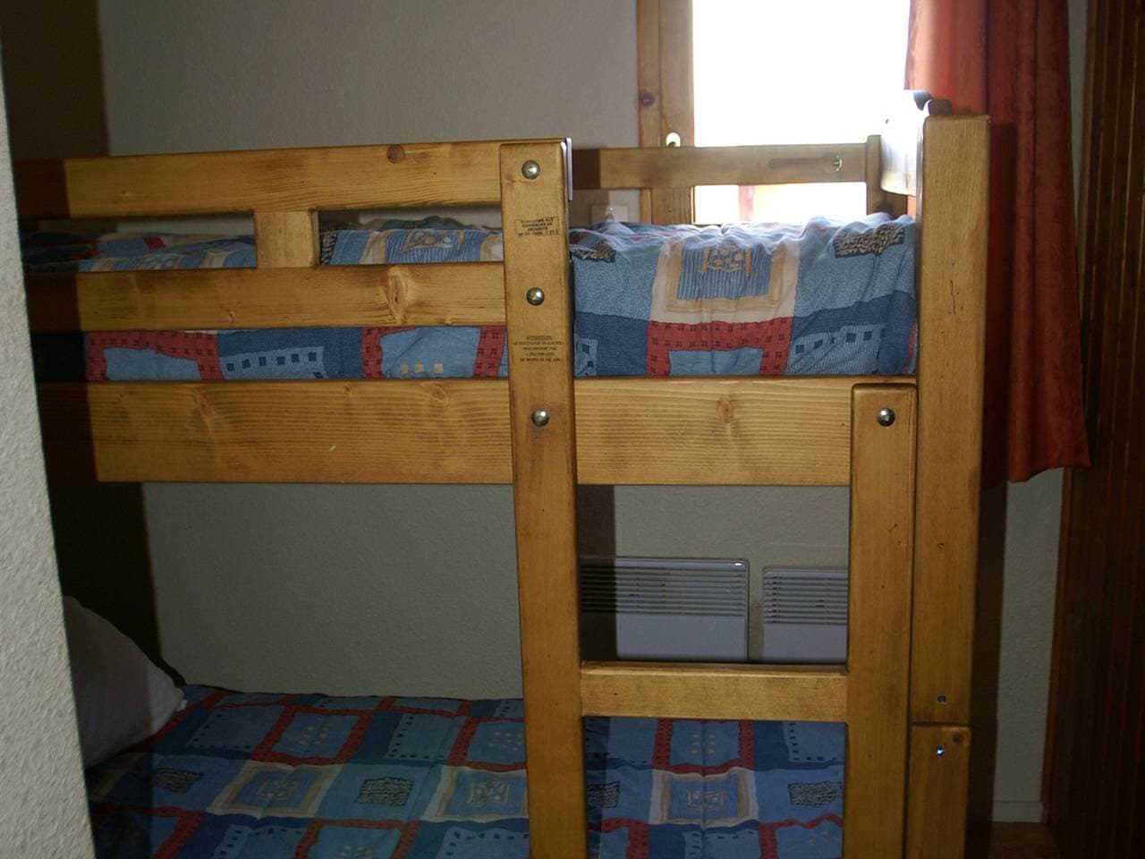 Foto 5 von 13: 2-Zimmer-Kabine für 5 am Pistenrand, Talblick, Balkon