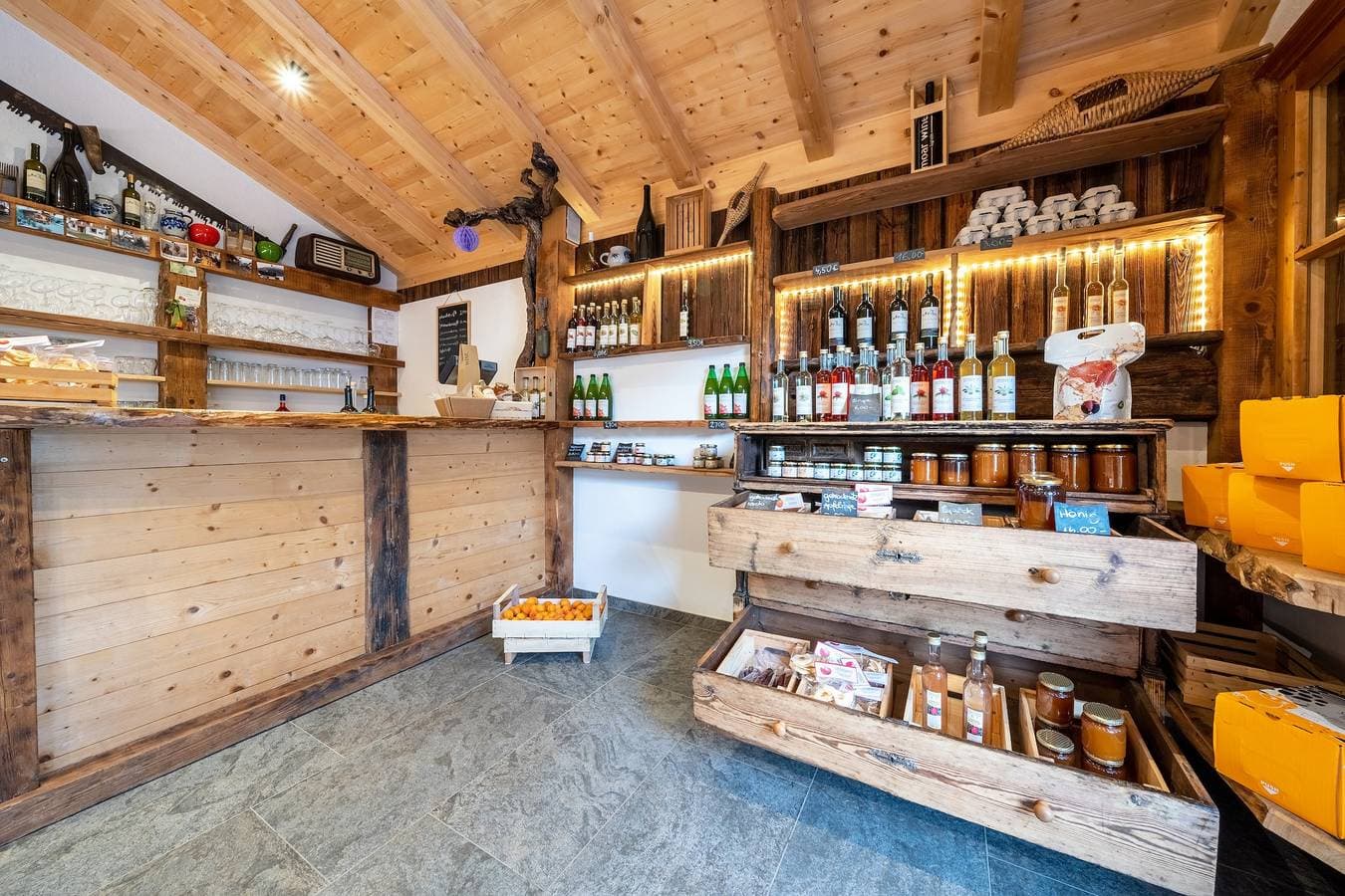 Foto 13 von 16: Ferienwohnung 'Stettnerhof Laugen' mit Bergblick, Terrasse und WLAN