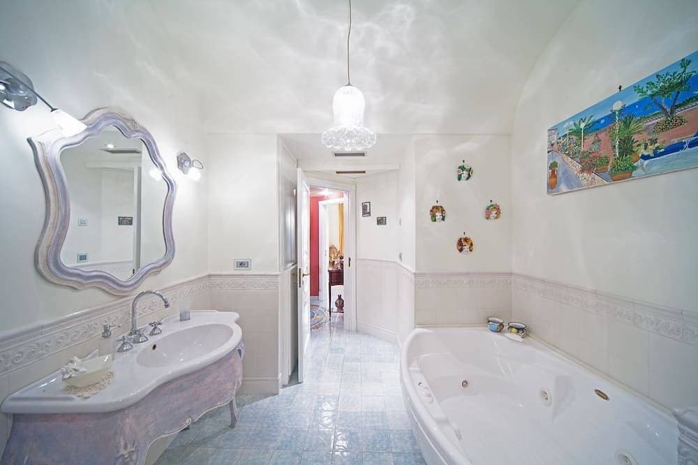 Foto 5 von 30: Wohnung Meer - Küste von Sorrento, mit Meerblick, Pool, Garten, Parkplatz, Wi-Fi