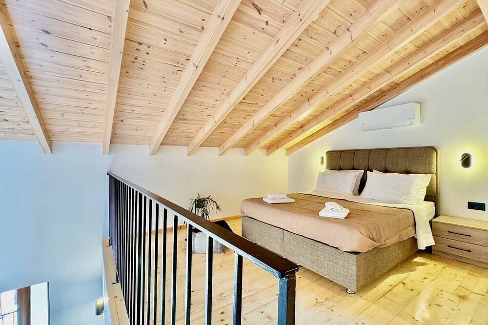 Foto 5 von 27: Skouna 1 Luxury Suite