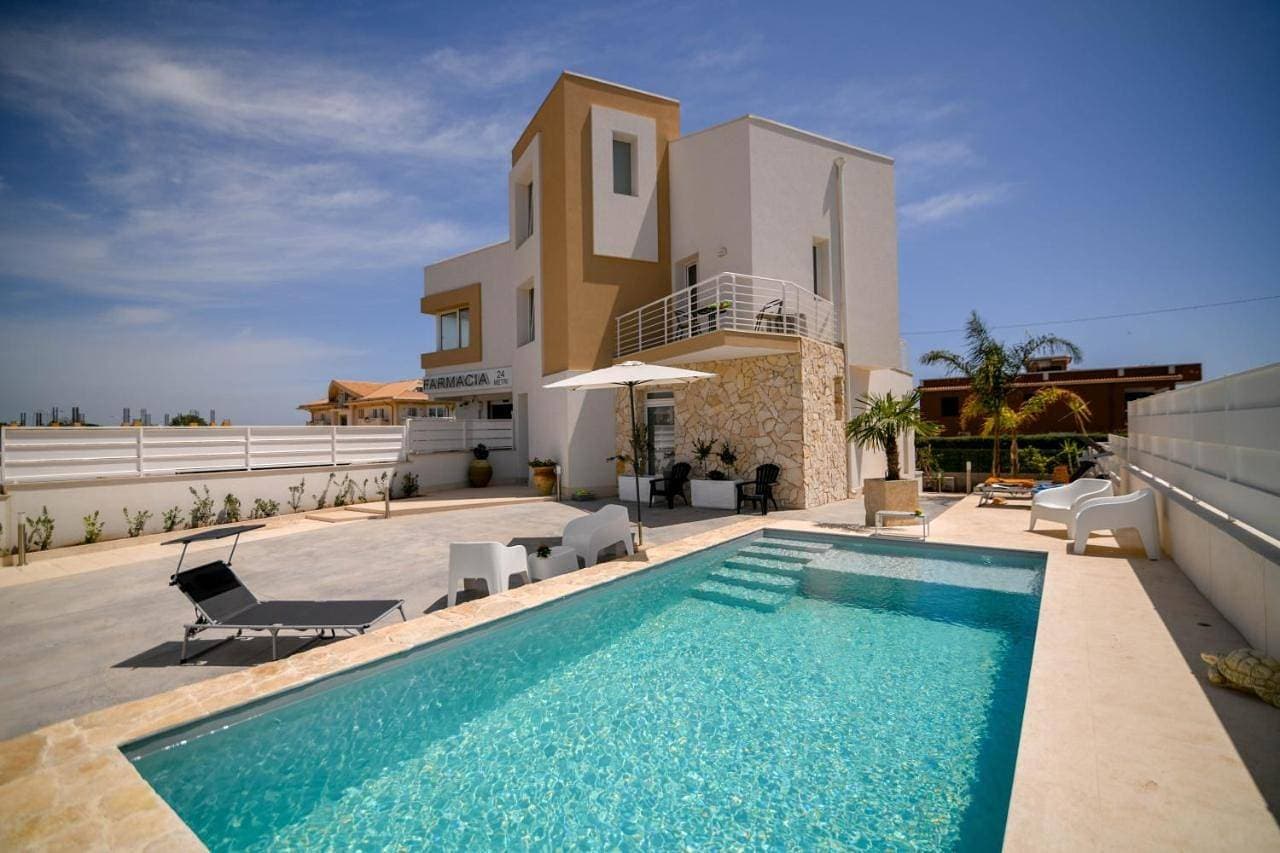 Villa Laura Charme Apartments 1
