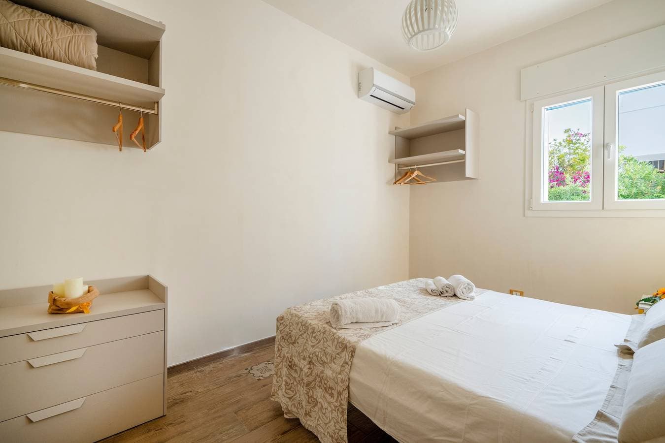 Foto 10 von 20: Ferienwohnung "Gufo Di Mare - Giallo" mit Meerblick und privater Terrasse