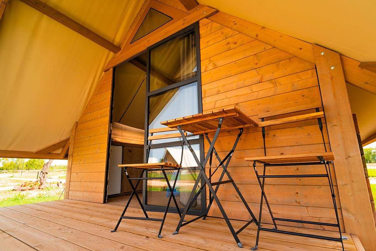Foto 10 von 19: Tent