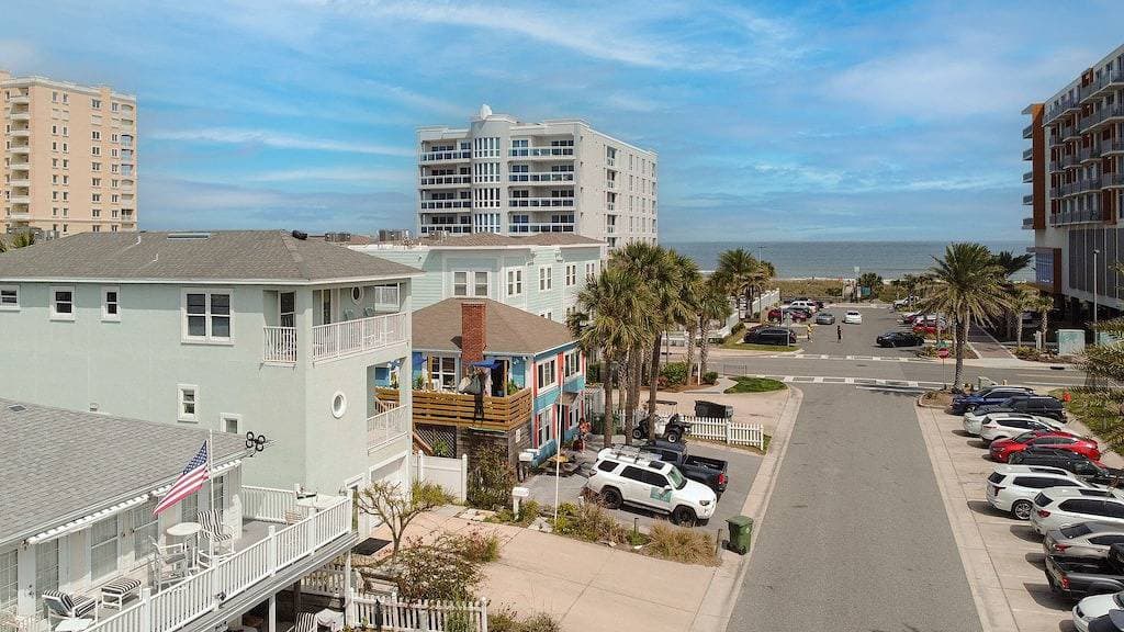 Foto 11 von 15: Oceanside 1st floor home, 1 block away from beach and 15 mins away from Mayo