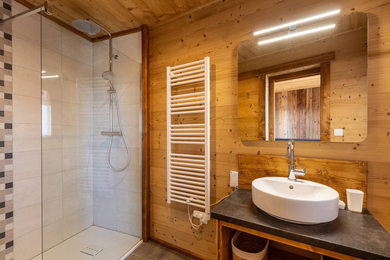 Foto 10 von 24: Ferienhaus für 10 Personen mit Balkon