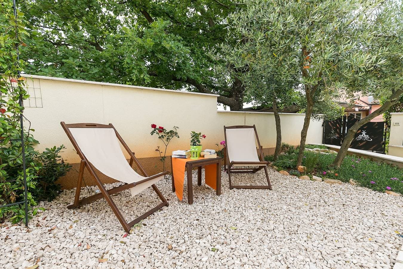 Foto 11 von 13: Neue und moderne voll ausgestattete Wohnung in einer Villa mit Pool in der Nähe von Porec, alle Zimmer klimatisiert