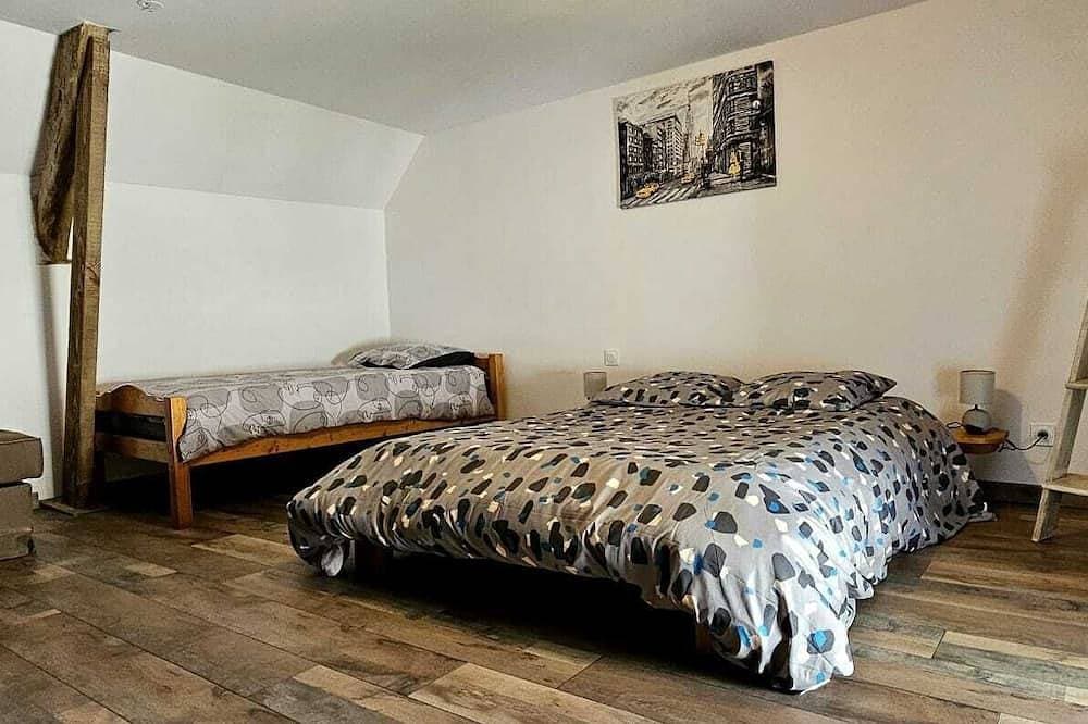 Foto 3 von 11: 4 Bedroom Private vacation home in Carentan-les-Marais