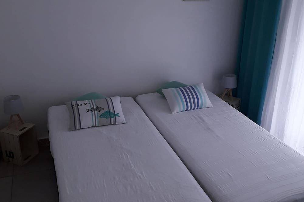 Foto 7 von 30: Promo Les Sablettes Mar Vivo 50 m Strand, Terrasse, Parkplatz