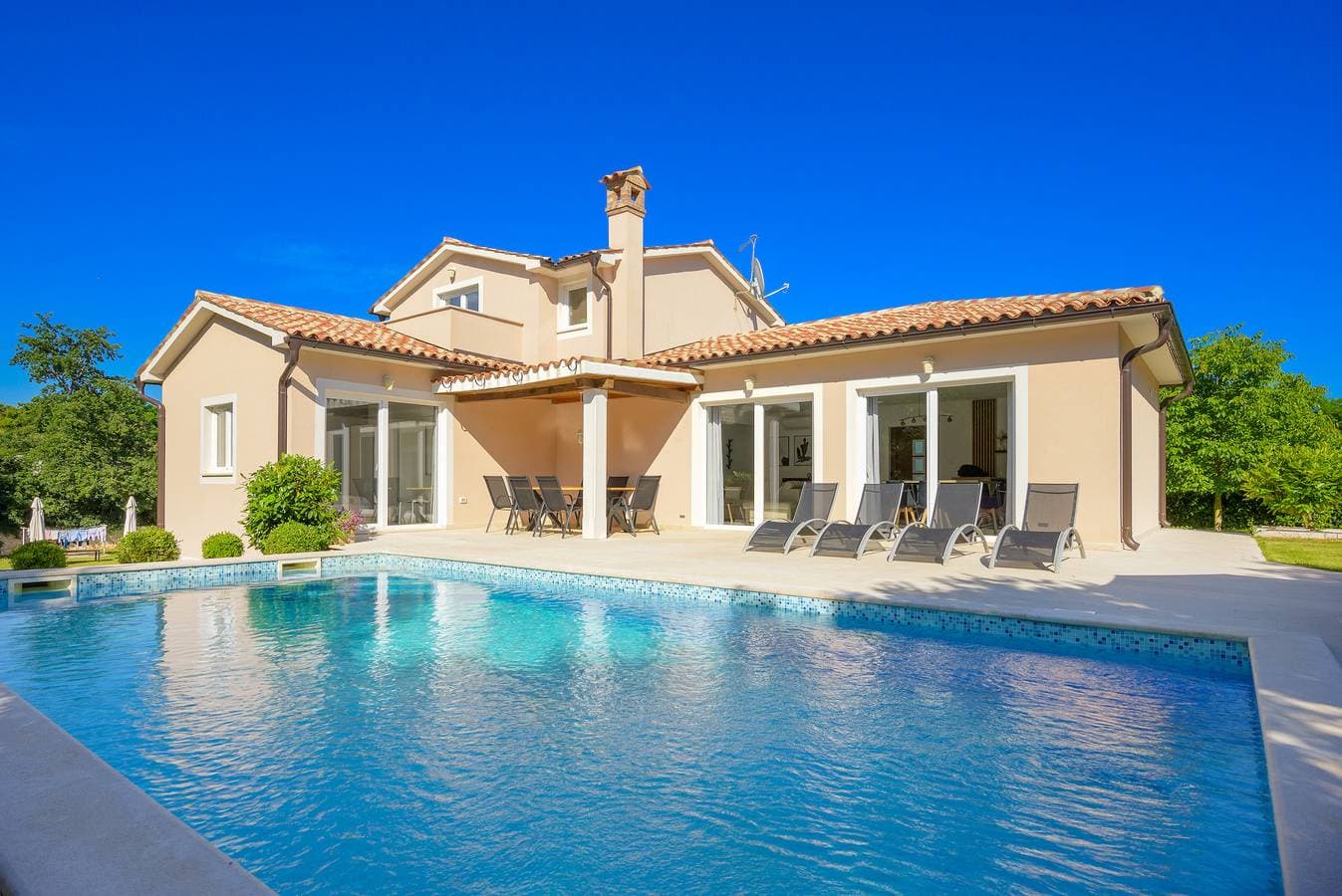 Villa Emili 1