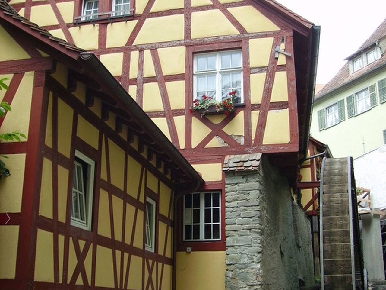 Foto 9 von 22: Ferienwohnung 3 mit privatem Garten und WLAN