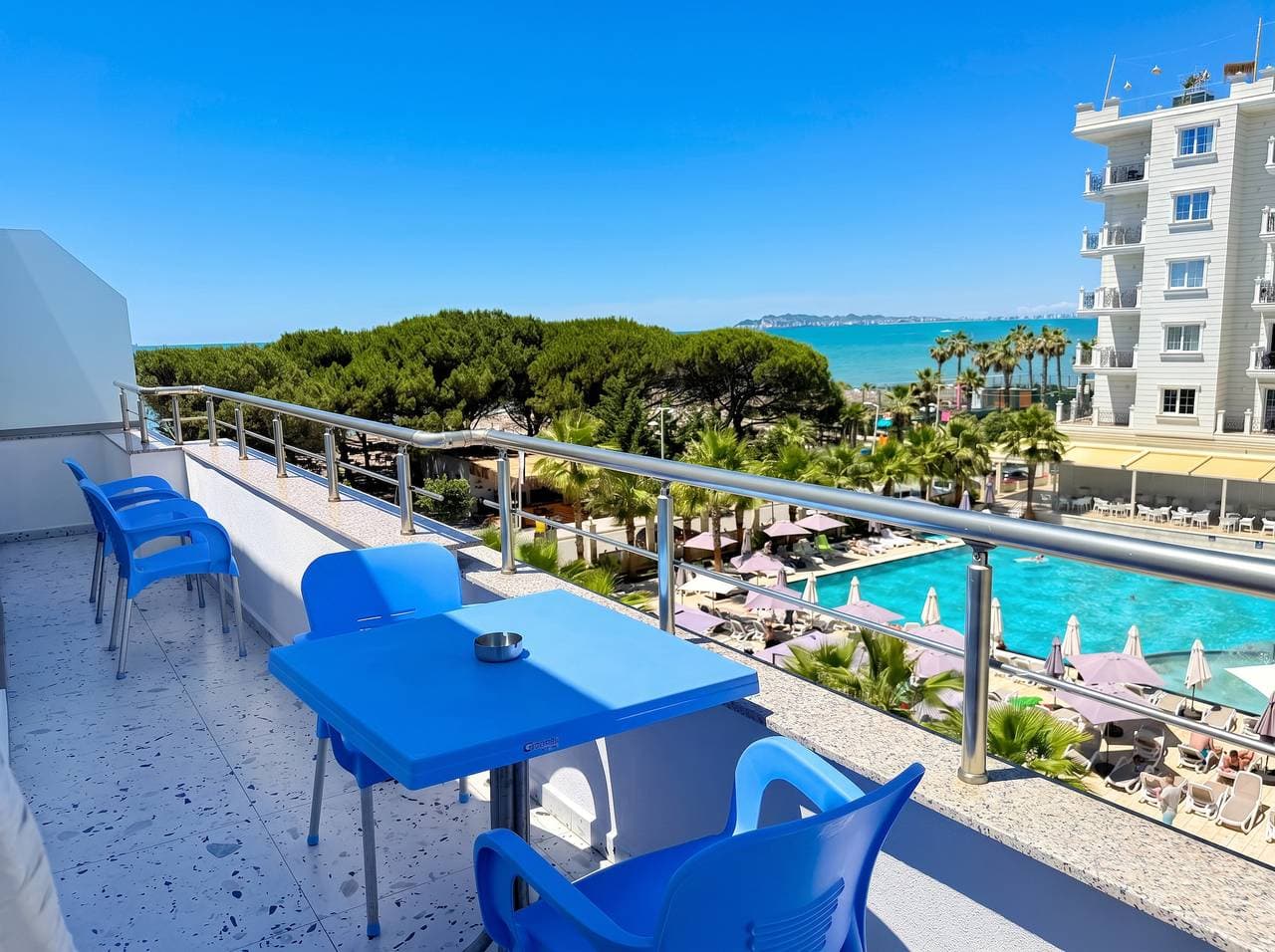 Foto 4 von 24: Ferienwohnung für 4 Personen mit Balkon