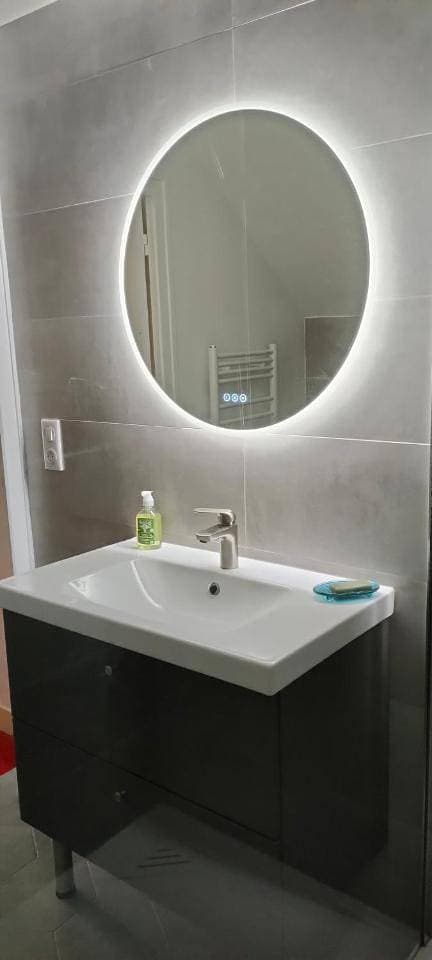 Foto 6 von 11: Quadruple Room with Private Bathroom