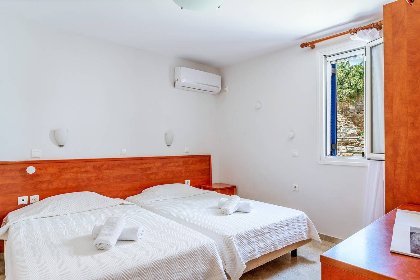 Foto 10 von 25: Ferienhaus 'Anemologio 301 Tinos' mit Meerblick, WLAN und Klimaanlage