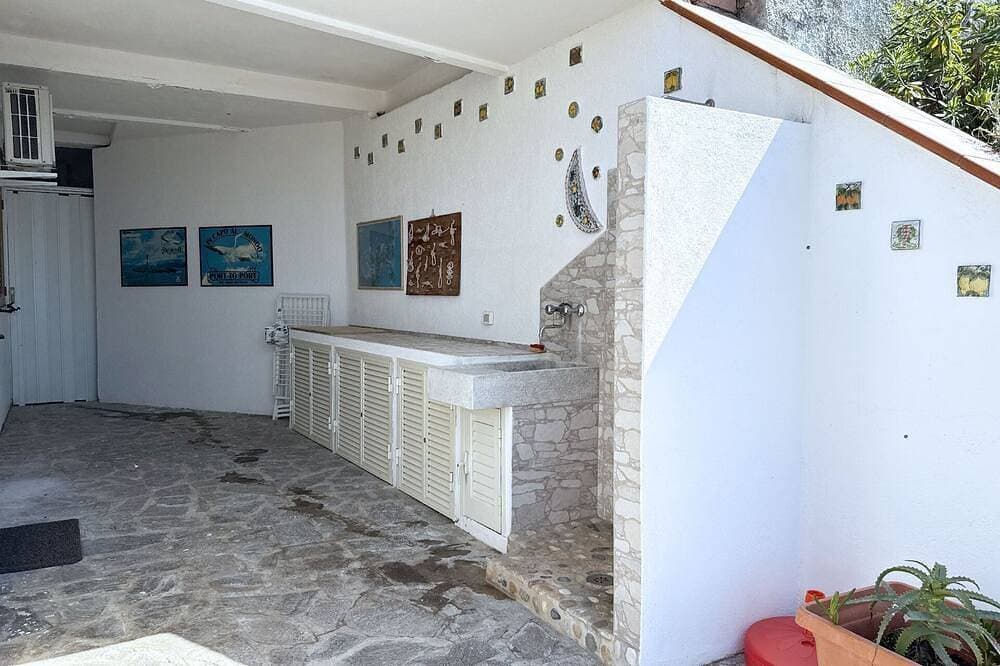 Foto 4 von 15: Costa dei  Tramonti  - with amazing sea views!