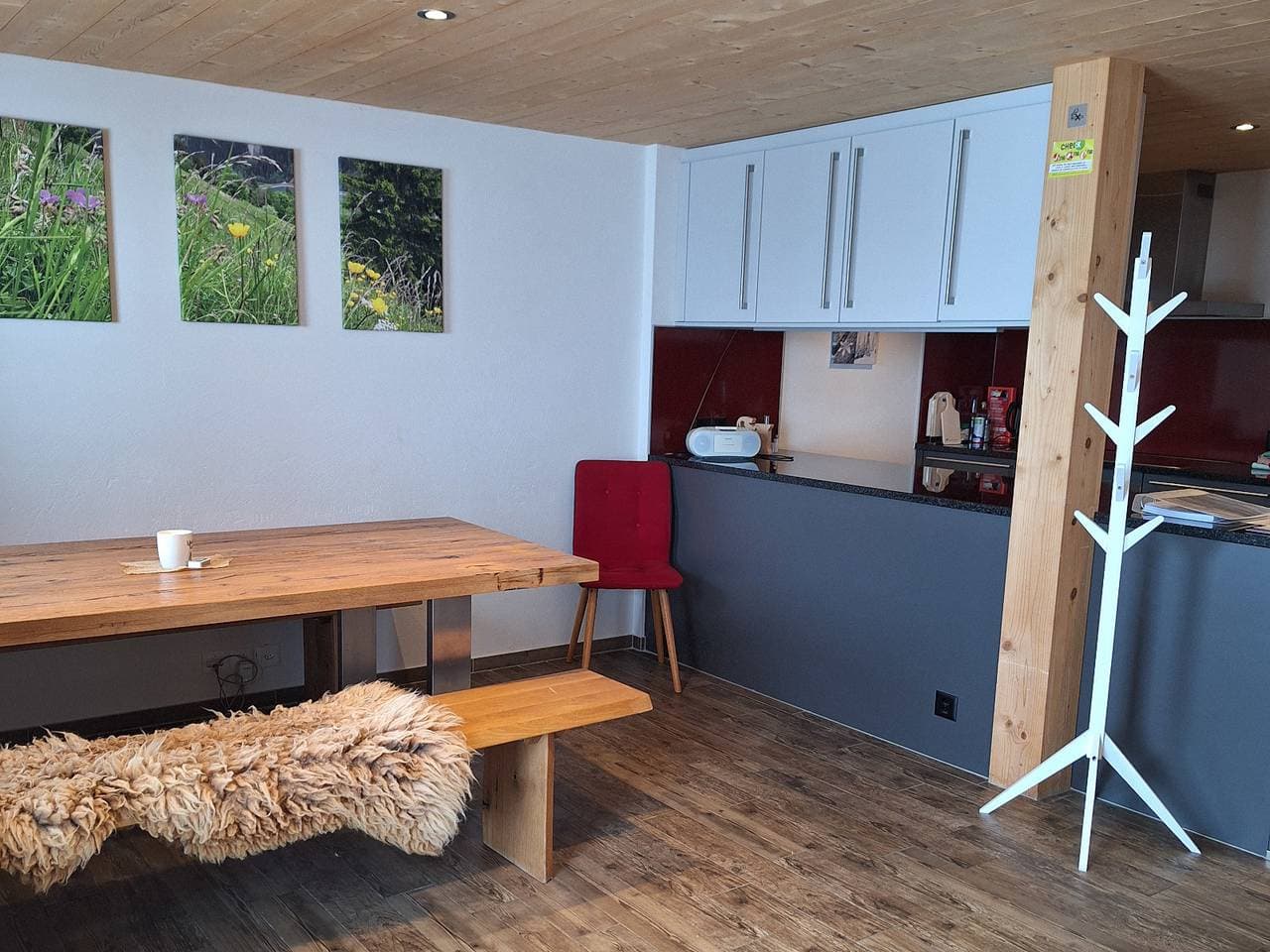 Foto 5 von 10: Ferienwohnung dem Himmel ein Stück näher, Safien-Thalkirch - 1 Zimmer Ferienwohnug für max. 2 Pers. im Eg